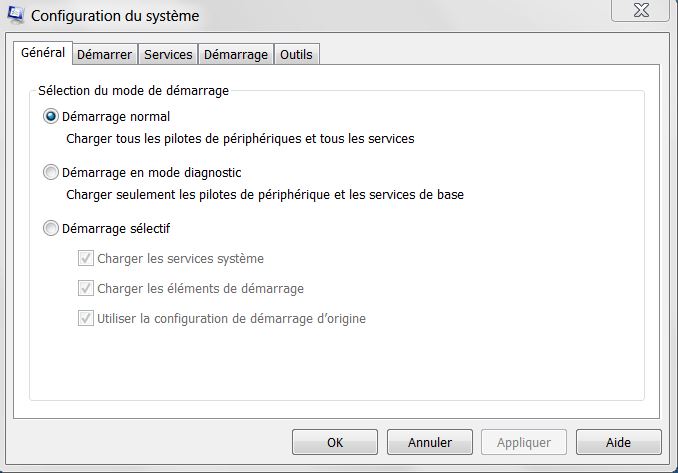 Il suffit de cocher 'Démarrage Normal' à la place de 'Sélectif'
